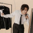 Handheld Vacuum Steamer  Steam Iron With Powerful Suction For Fast Wrinkle Removal